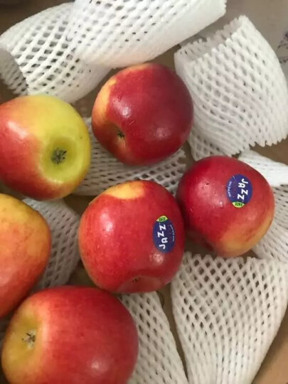 新西兰爵士苹果 特级果4粒筒装 2筒装 单筒重400g 生鲜水果 晒单图