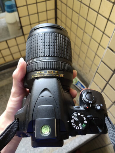 尼康（Nikon） D5600 数码单反相机 套机 d5600 （18-140 VR+DX 35/1.8G）双镜头 晒单图