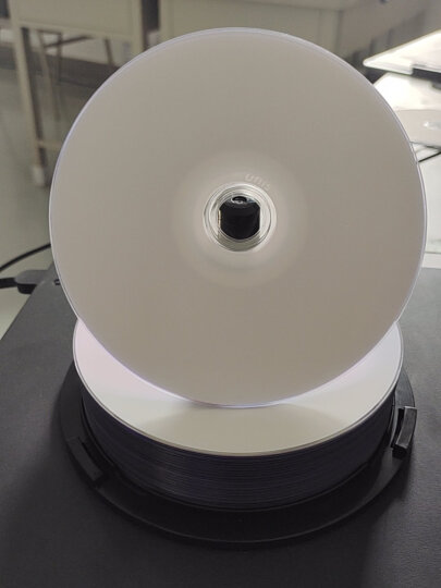 紫光（UNIS）DVD-R空白光盘/可打印刻录盘 16速4.7GB 拖机真彩可打印系列 桶装50片 晒单图