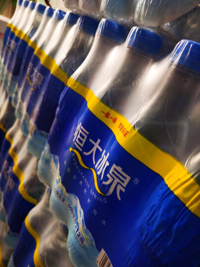 恒大冰泉 长白山天然弱碱性矿泉水 500ml*12瓶 晒单图