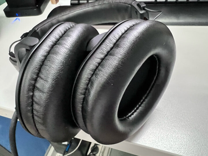 铁三角（Audio-technica）ATH-M20x 入门级专业监听头戴式耳机 晒单图