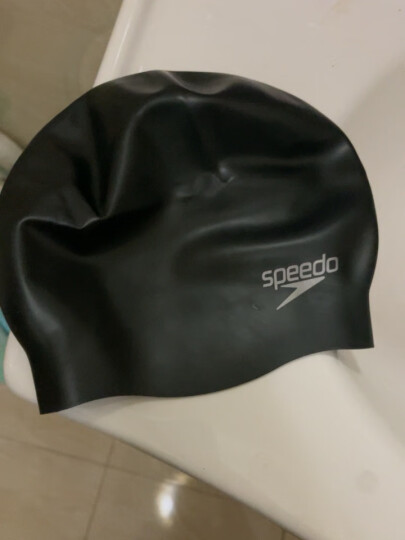 速比涛（Speedo） 硅胶泳帽舒适长发大容量 防水舒适 男女士成人硅胶加厚游泳帽专业训练游泳装备 圆顶抗阻款 黑色 晒单图
