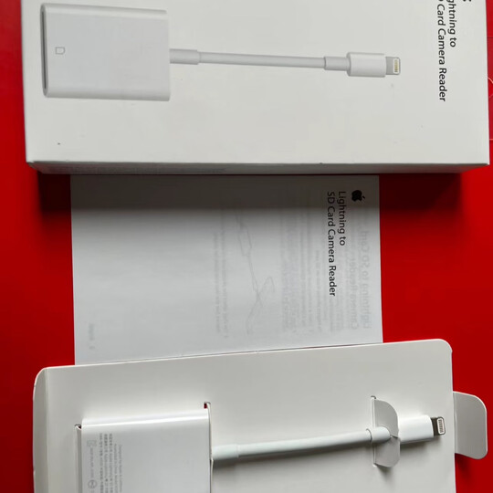 Apple/苹果 有线耳机转接头 3.5毫米转闪电/Lightning接口 适用于闪电接口的iPhone/iPad 晒单图