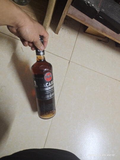 百加得(Bacardi)  洋酒 黑朗姆酒 莫吉托 基酒调酒 750ml  晒单图