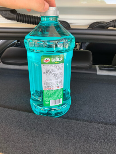 龟牌（Turtle Wax）玻璃水0℃ 2L*6瓶去油膜玻璃清洁剂汽车用品去污剂清洗剂雨刷精 (G-4081-6) 晒单图