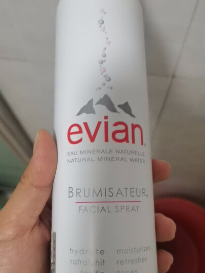 依云（evian）补水喷雾300ml矿泉水爽肤水法国进口敏感肌保湿水 晒单图