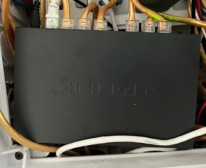 TP-LINK TL-SG1008 8口全千兆非网管交换机 晒单图