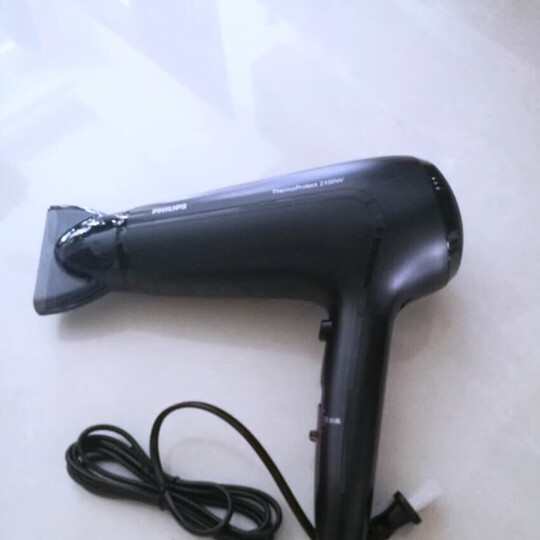 飞利浦(PHILIPS)电吹风机 恒温护发负离子 2200瓦强劲风力HP8237荣耀红高颜值吹风筒 晒单图