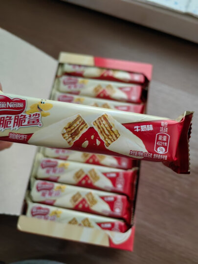 雀巢（Nestle）脆脆鲨涂层威化饼干牛奶味24条446.4g 巧克力夹心休闲零食早餐 晒单图