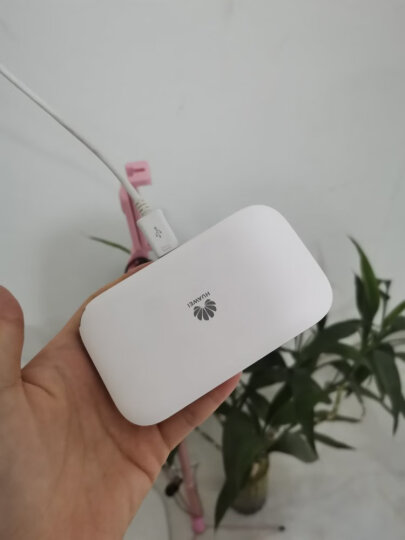 华为e5576移动随身wifi无线上网卡4g路由器插卡便携车载随行mifi3宝 E5576白色【免插卡丨机卡一体版】 晒单图