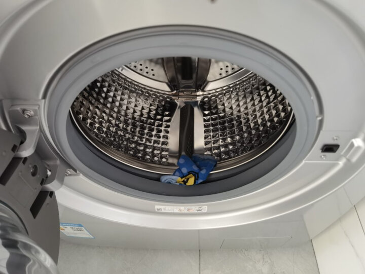 三星（SAMSUNG）8公斤超薄滚筒洗衣机全自动 安心添 泡泡净洗 WW80K5210VS/SC 银 晒单图