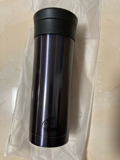 膳魔师（THERMOS）保冷保温杯470ml高真空不锈钢户外运动旅行带茶漏水杯CMK-501 BKP 晒单图