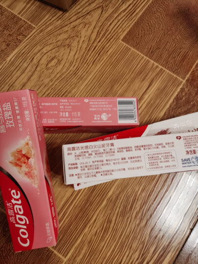 高露洁（Colgate）便携式旅行牙膏牙刷套装 （牙膏40g+护龈牙刷） (颜色包装随机发) 晒单图