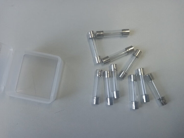 伊莱科（ELECALL） 保险丝玻璃管保险丝6×30保险管熔断器玻璃保险管保险丝管座 1A（10只装） 晒单图