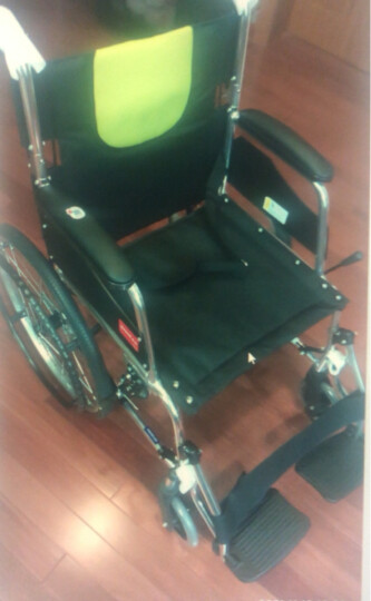 鱼跃(yuwell)轮椅H062 折叠老人轻便免充气加强铝合金旅行手推车代步车 手动轮椅车 晒单图