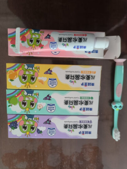 青蛙王子 儿童水晶牙膏50g*4支+牙刷4支 3-12岁水晶水果味微氟含维生素儿童牙膏 晒单图