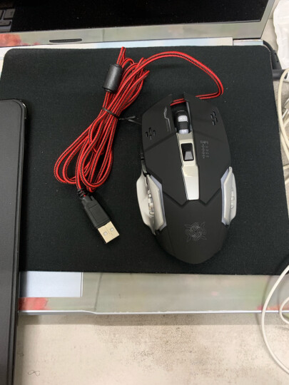 沃野发光静轻音游戏鼠标有线笔记本台式机电脑USB家用办公绝地求生宏鼠标自定义可编程加重电竞 轻量化洞洞鼠皎月白（L100） 晒单图