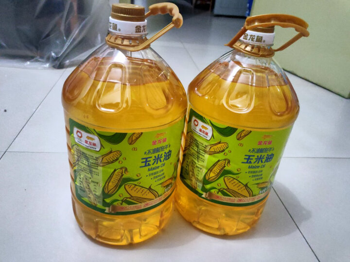 金龙鱼 食用油 非转基因 压榨 一级 纯正玉米油4L（新老包装随机发货） 晒单图