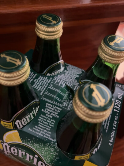 巴黎水（Perrier ）法国原装进口 西柚味气泡矿泉水 500ml*24瓶 塑料瓶 晒单图