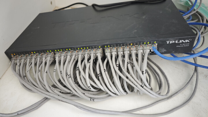普联（TP-LINK） SG1016T 16口千兆交换机 非网管T系列 晒单图