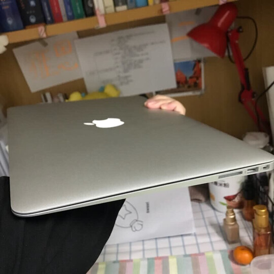 Apple MacBook Air 13.3英寸笔记本电脑 银色(2017款Core i5 处理器/8GB内存/256GB闪存 MQD42CH/A) 晒单图