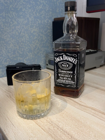 杰克丹尼（Jack Daniels） 美国 田纳西州 调和型 威士忌 进口洋酒 700ml 无盒  晒单图
