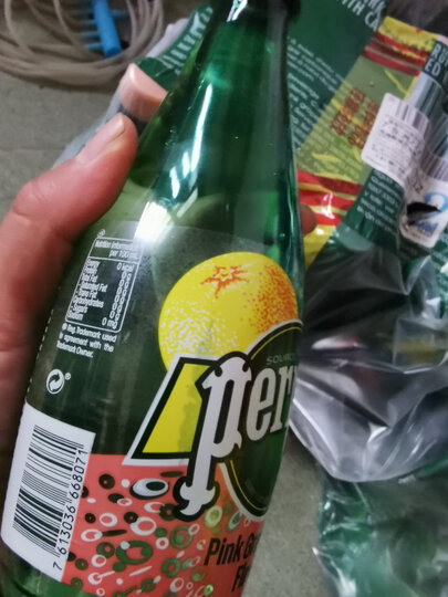 巴黎水(Perrier )法国原装进口 西柚味气泡矿泉水 500ml*24瓶 大容量塑料瓶 晒单图