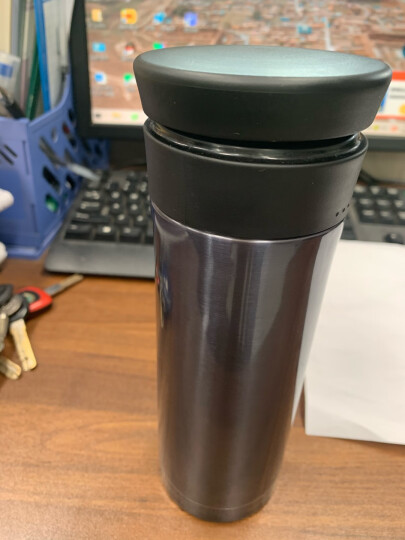 膳魔师（THERMOS）保冷保温杯470ml高真空不锈钢户外运动旅行带茶漏水杯CMK-501 BKP 晒单图