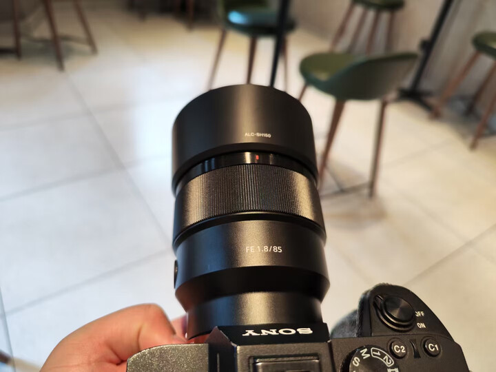 索尼（SONY）FE 85mm F1.8全画幅中远摄定焦微单相机镜头 E卡口 SEL85F18 晒单图