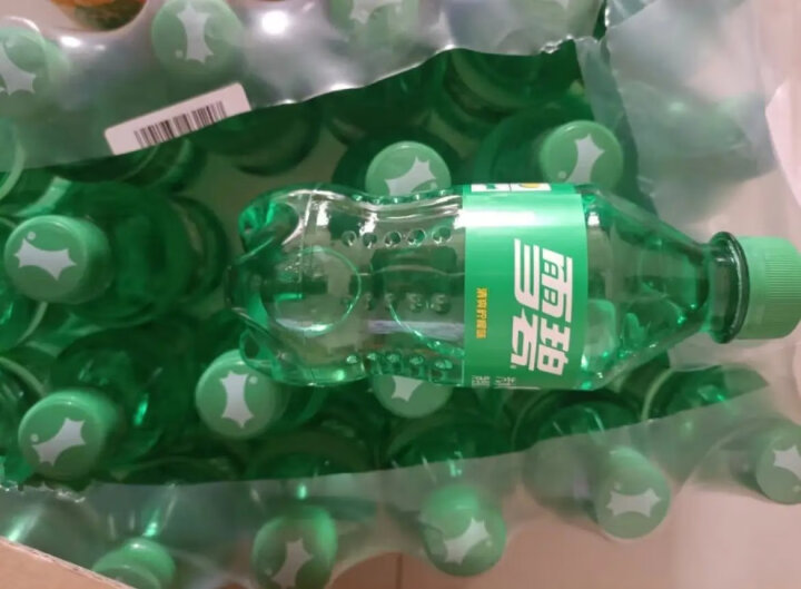 可口可乐（Coca-Cola）雪碧 Sprite柠檬味汽水碳酸饮料300ml*24瓶 整箱装 晒单图