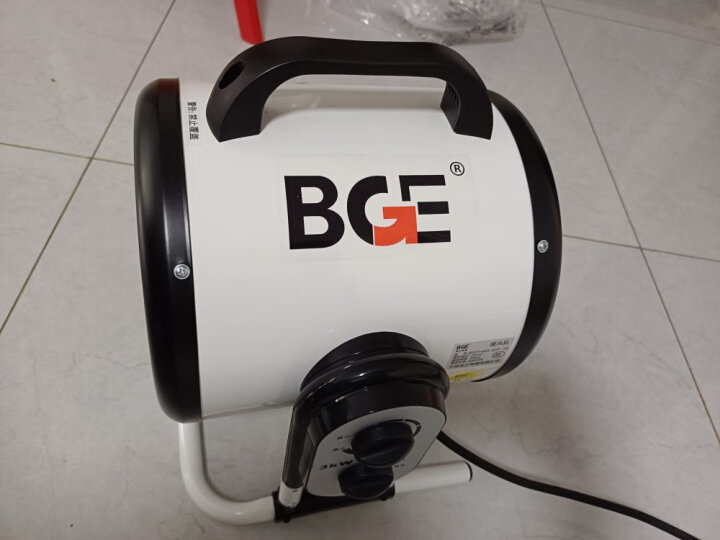 宝工（BGE）工业暖风机家用取暖器商用热风机大面积取暖炉电暖器电暖气大功率烘干机电暖风机浴室办公室 1403-03T 220V家用3KW防水适用30㎡ 晒单图