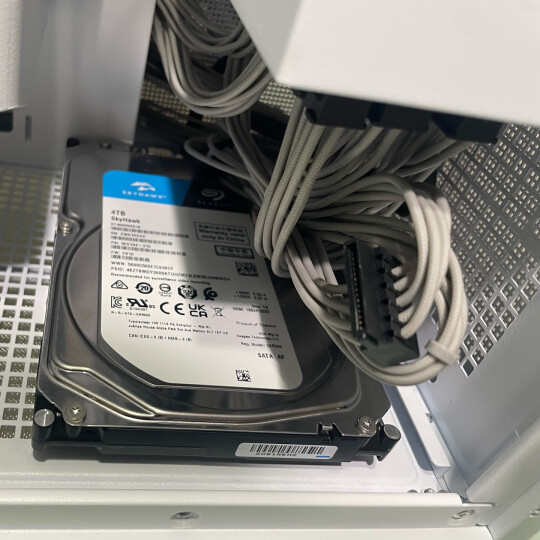 希捷（SEAGATE）台式机硬盘 4TB 5400转 256MB 机械硬盘 SATA 希捷酷鱼系列 电脑硬盘 3.5英寸 晒单图