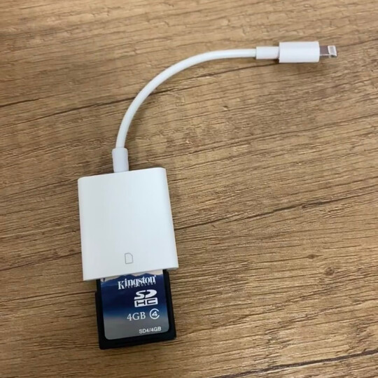 Apple/苹果 有线耳机转接头 3.5毫米转闪电/Lightning接口 适用于闪电接口的iPhone/iPad 晒单图