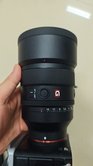 索尼（SONY）FE 85mm F1.8全画幅中远摄定焦微单相机镜头 E卡口 SEL85F18 晒单图