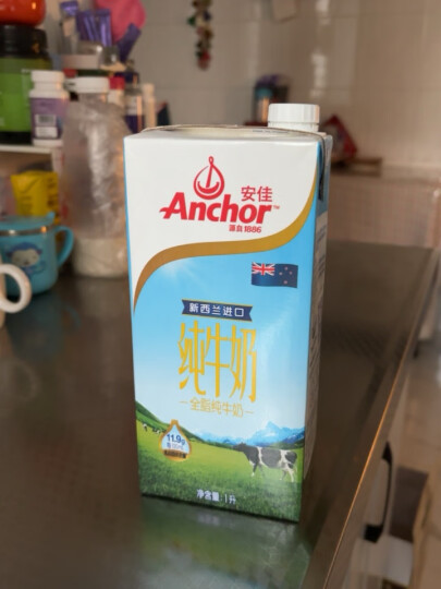 安佳（Anchor）3.6g蛋白质全脂牛奶 新西兰原装进口1L*12整箱 草饲牛奶早餐伴侣 晒单图