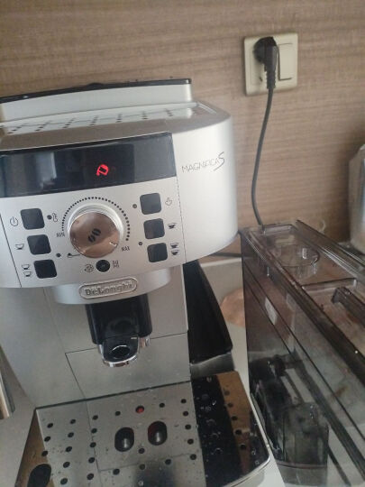 德龙（DeLonghi） 意大利 全自动花式咖啡机4200S 3200S原装进口商用家用 ESAM4200S银色 晒单图