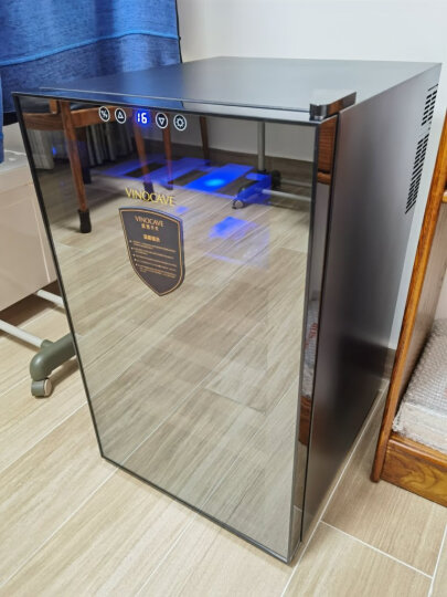 维诺卡夫 (Vinocave) SC-28A风冷电子恒温红酒柜小型家用酒柜 镜面玻璃+不锈钢门框 晒单图