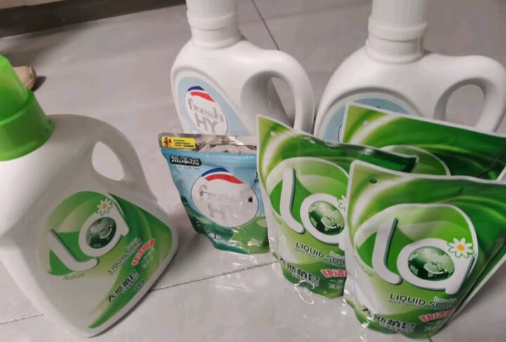 la洗衣液 天然皂液机洗内外衣 倍柔2L*3瓶+500ml*4袋 晒单图