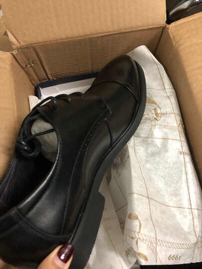 奥康旗舰店官方商务正装舒适皮鞋 春秋英伦男鞋潮流百搭真皮系带男鞋 棕色 41 晒单图