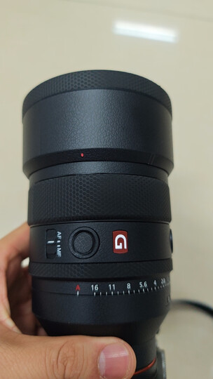 索尼（SONY）FE 85mm F1.8全画幅中远摄定焦微单相机镜头 E卡口 SEL85F18 晒单图