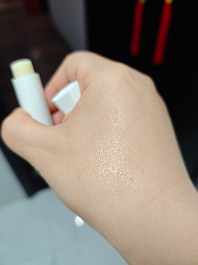 曼秀雷敦（Mentholatum）蜂蜜修护润唇膏原味4g保湿滋润唇膏女去死皮淡化唇纹防干裂 晒单图