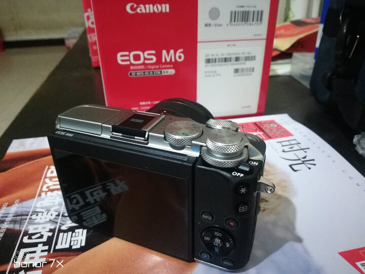 佳能(Canon)EOS M6(15-45镜头)银色微单套机(2420万像素 触控翻转LCD 全像素双核对焦)Vlog视频拍摄 晒单图