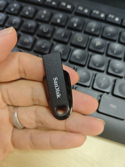 闪迪（SanDisk）64GB USB2.0 U盘 CZ50酷刃 黑红色 小巧便携 时尚设计 安全加密软件 晒单图