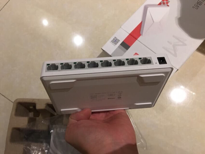 华三(H3C)S2G 8口 全千兆交换机 家用宿舍监控交换器 网络分流器网线分线器 晒单图