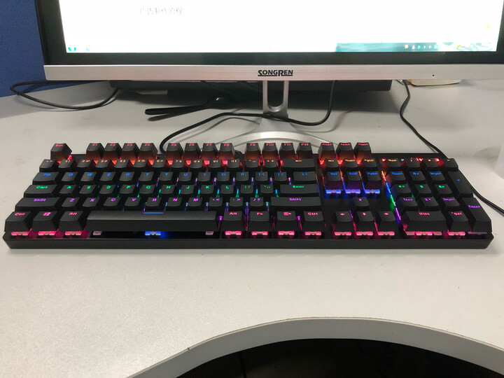 雷柏(Rapoo) V500PRO 104键混光机械键盘 游戏键盘 吃鸡键盘 背光键盘 电脑键盘 笔记本键盘 黑色 红轴 晒单图
