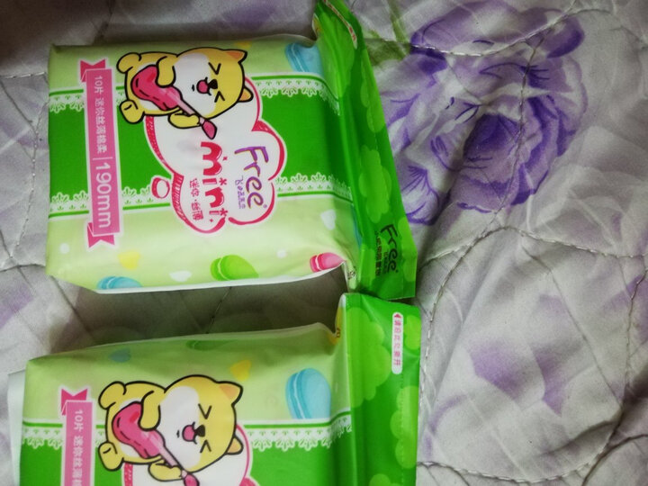 飞(Free)迷你立围丝薄棉柔日用迷你卫生巾190mm*10片(蓝芯瞬吸 柔软舒适) 晒单图