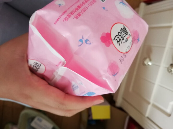 高洁丝Kotex 少女肌240mm2包*18片 日用棉柔丝薄卫生巾 晒单图