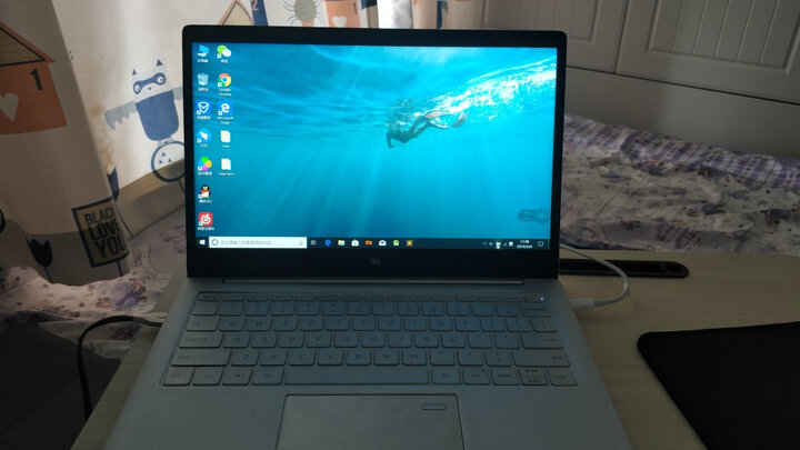 小米(MI)Air 13.3英寸全金属超轻薄笔记本电脑(i7-8550U 8G 256G PCIE SSD MX150 2G显存 72%NTSC FHD 预装Office 指纹版)灰 晒单图