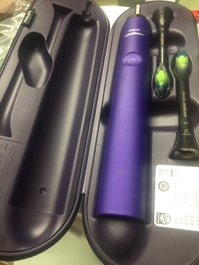 飞利浦(PHILIPS) 电动牙刷 成人声波震动钻石系列(自带刷头*2+充电旅行盒+充电玻璃杯) 紫钻HX9372/04 晒单图