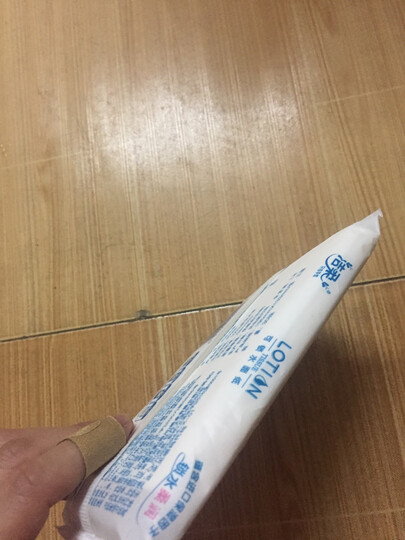 洁柔(C&S)盒抽 Lotion乳霜纸 3层100抽面巾纸*3盒 天然无香(丝般柔滑 婴儿纸 高端硬盒抽纸 保湿纸巾) 晒单图